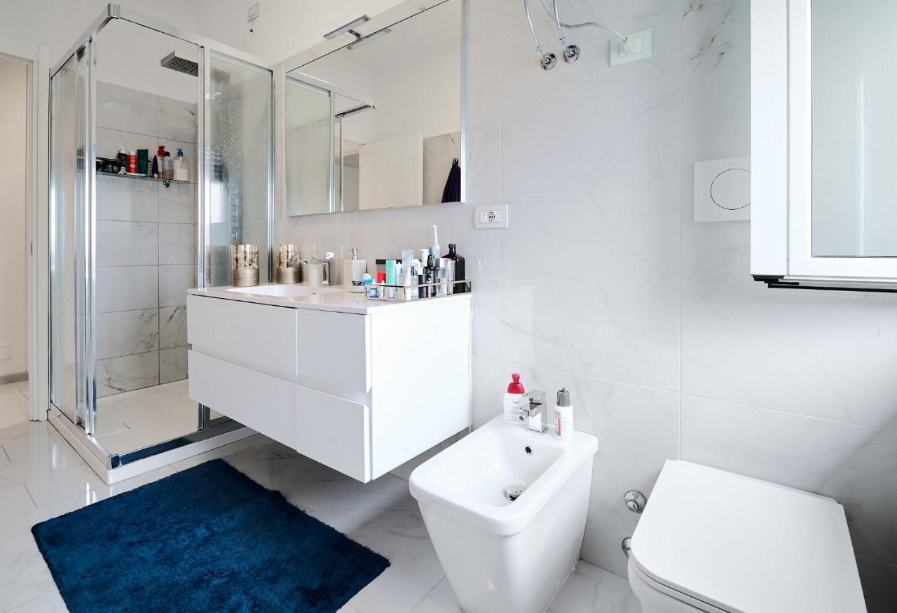 Lux 180Sqm Flat - Entire Last Floor 밀라노 외부 사진
